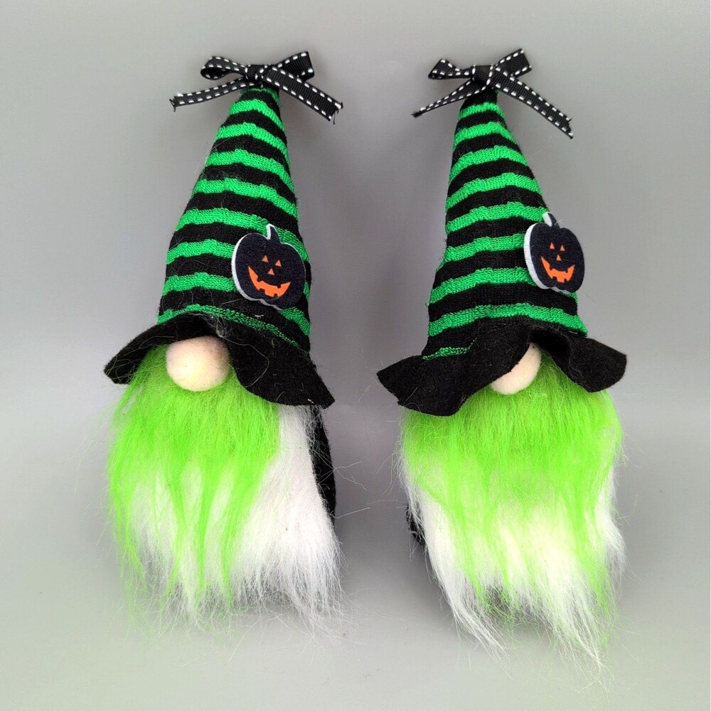 2 Black and green Halloween gnome standing‎ decor